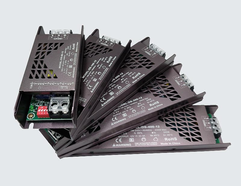 كيف يمكن لنطاق ضوء LED أن يتطابق مع مصدر طاقة التبديل الخطي LED المناسب؟